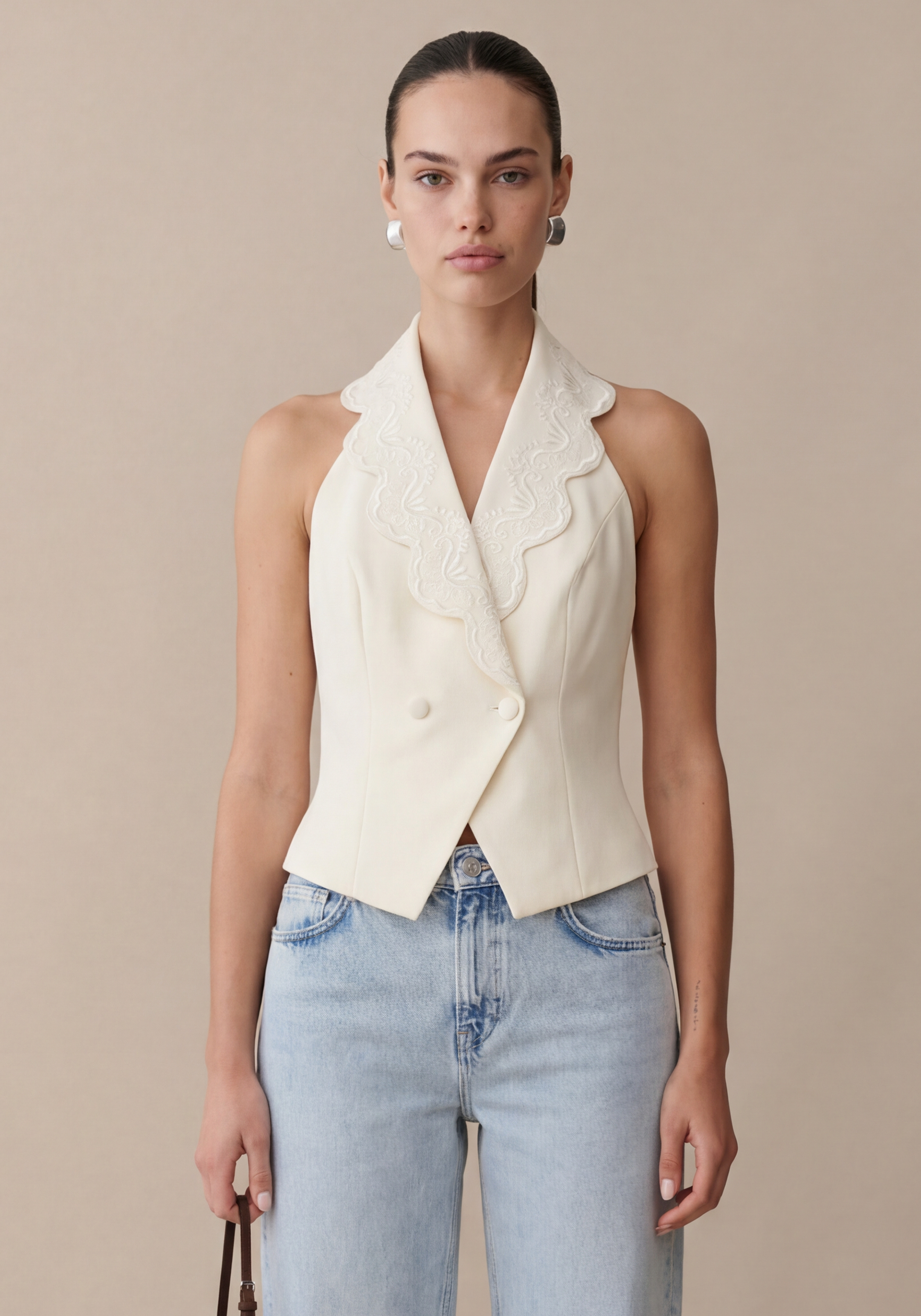 Mina Vest